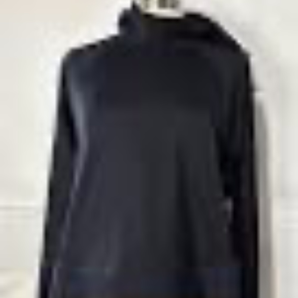 Unisex New w/tag Old Navy Cropped Gray Performance Hoodie Women's Size…